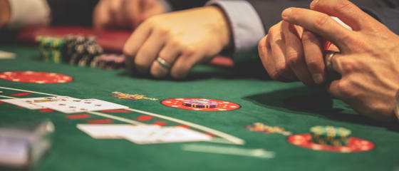 Lista e Termave dhe PÃ«rkufizimeve tÃ« Pokerit